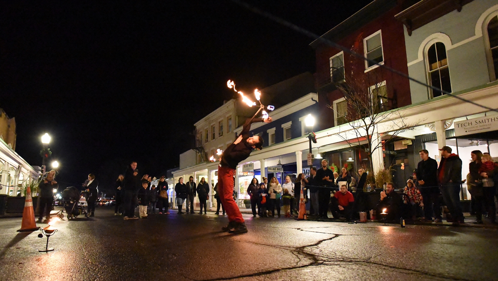 Fire, Ice, and Santa Headline This Year's Snowflake Festival Kingston