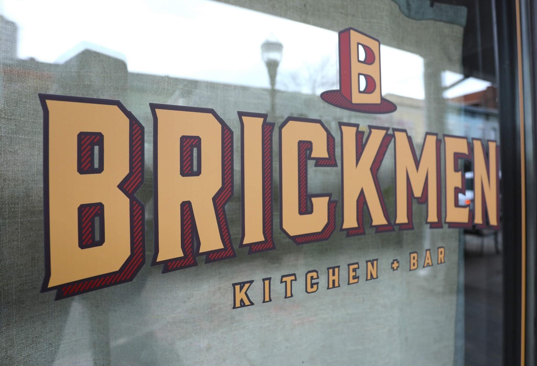 Happy Hour at Brickmen Kitchen + Bar