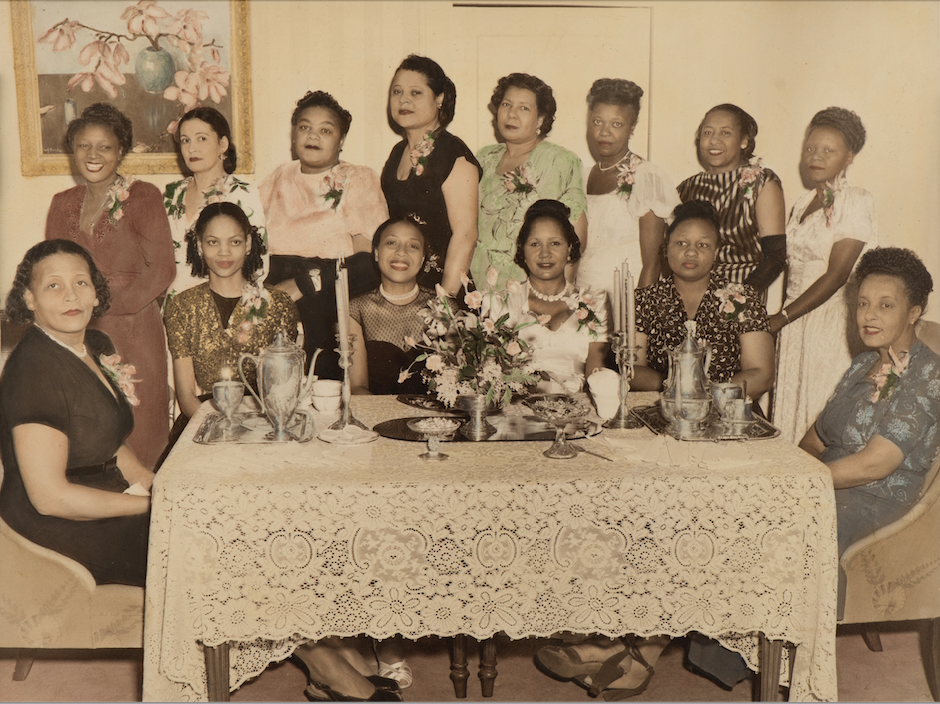 Exhibition: Kinship & Community: Selections from the Texas African American Photography Archive