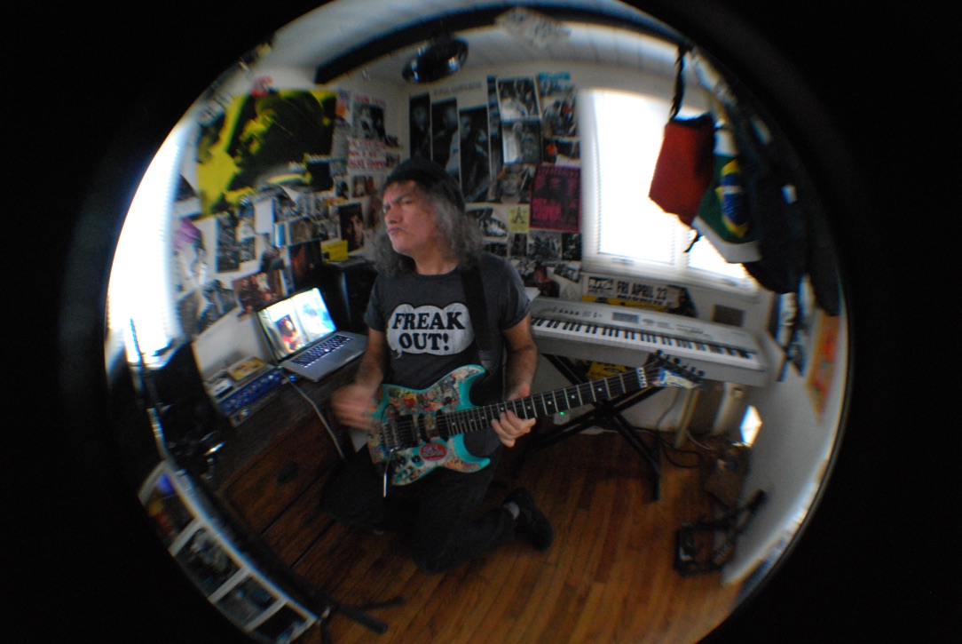 Spaghetti Eastern Music at Rock da Casbah