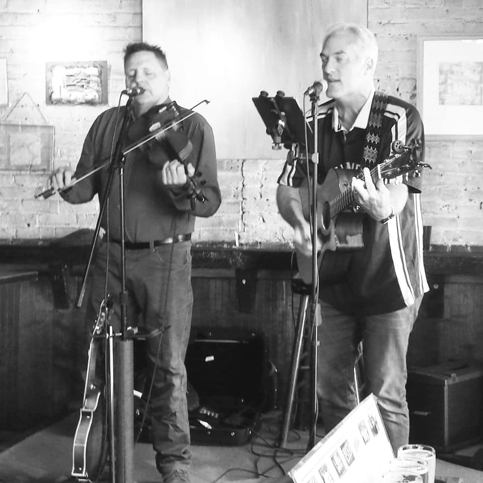 St Patrick’s Day with MCGROOVIN’ : 4pm – 6pm