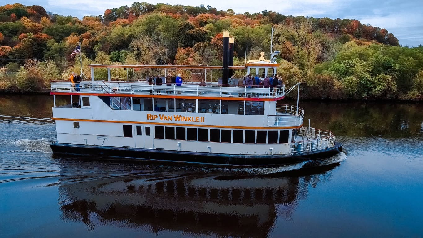 Live Music Sunset Cruise