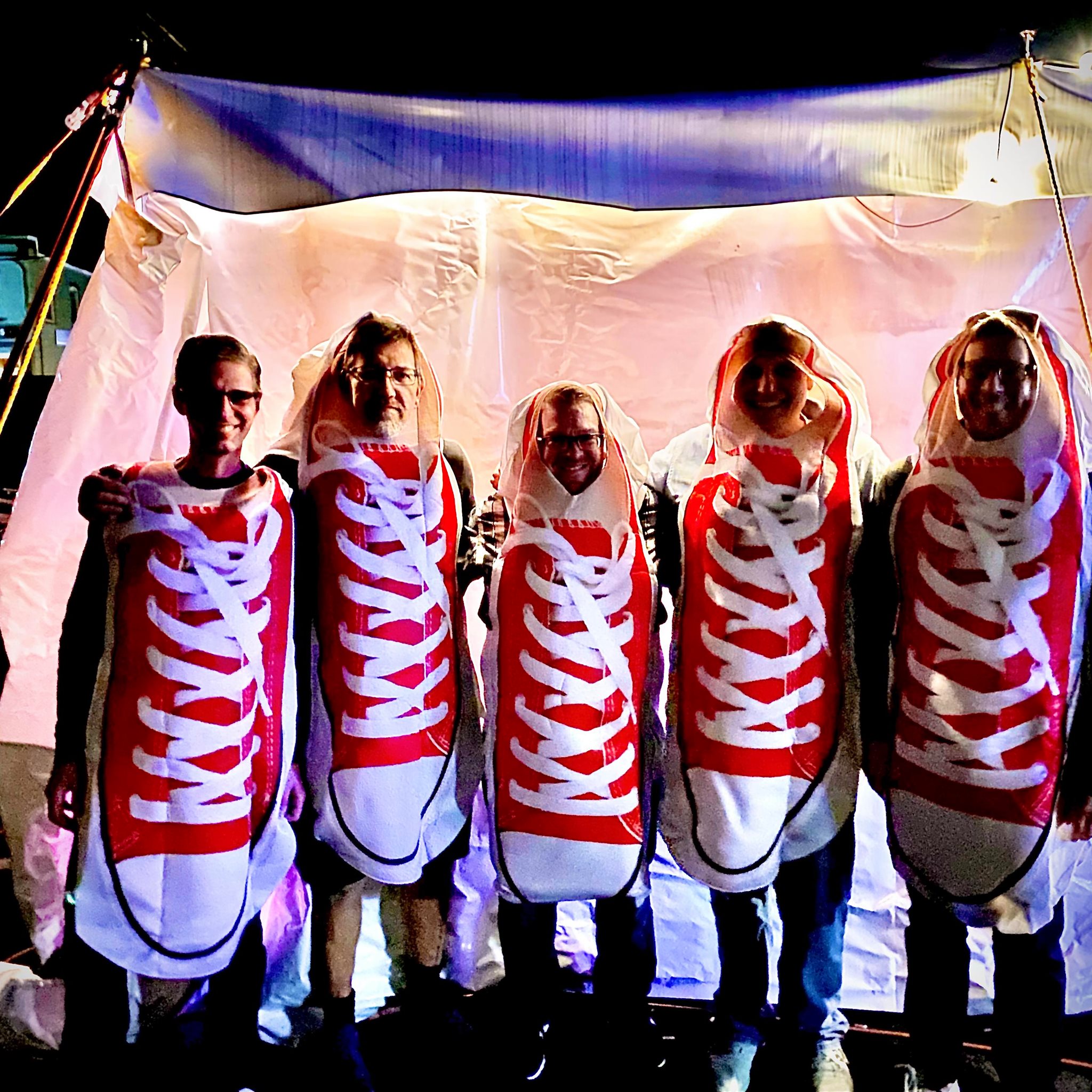 THE BIG SHOE – the Halloween show